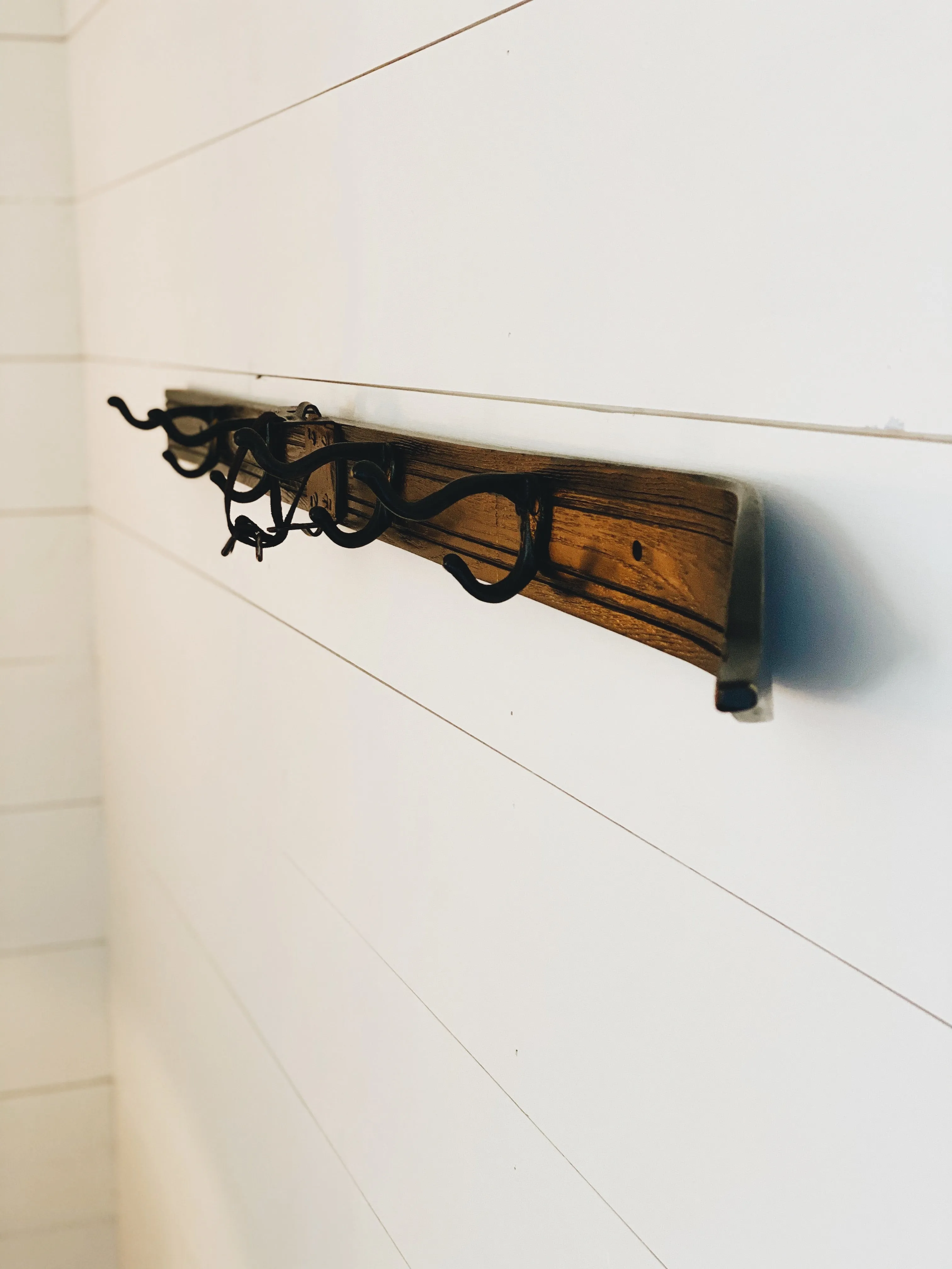 Ski Coat Hooks - Vintage Wall Hanging Ski Coat Rack